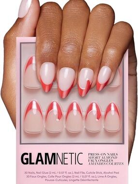 Glamnetic Christmas Press-On Nails - Mrs Claus